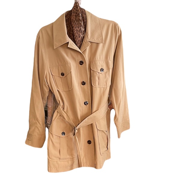 Women’s Tan Jacket with Scarf - Picture 3 of 5